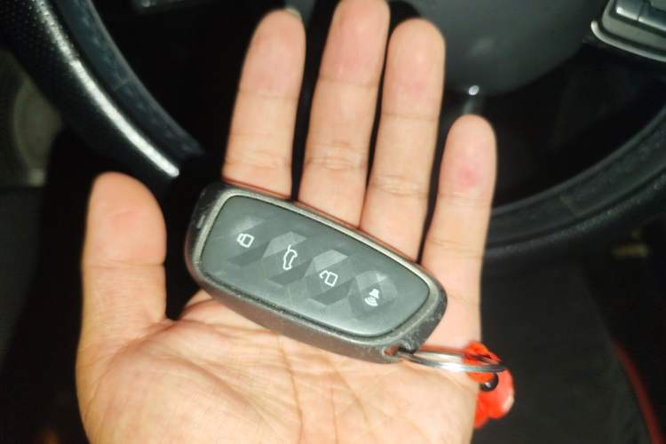 Used Haval X DOG 2022 1.5T DCT Two-Wheel Drive Trendy Edition Vehicle Key