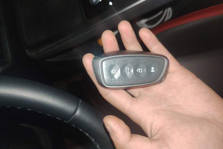 Used Haval X DOG 2022 1.5T DCT Four-Wheel Drive Trendy Wild Edition Vehicle Key