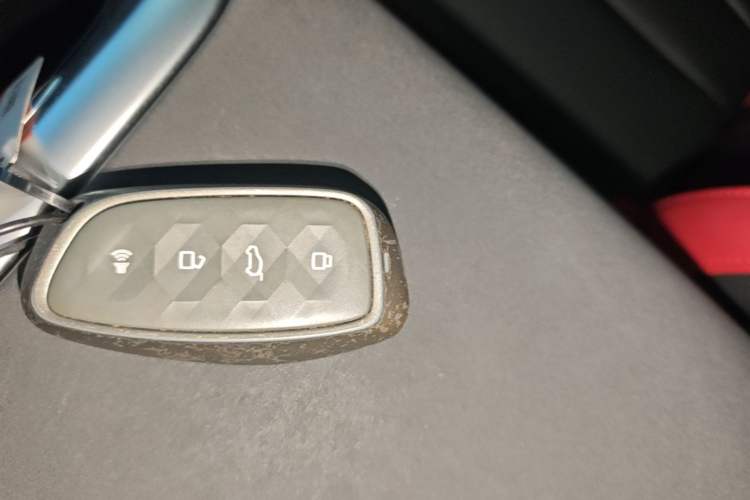 Used Haval X DOG 2022 1.5T DCT Two-Wheel Drive Trendy Edition Vehicle Key
