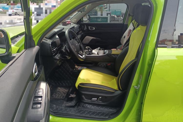Used Haval X DOG 2022 1.5T DCT Two-Wheel Drive Trendy Edition Left Front Seat