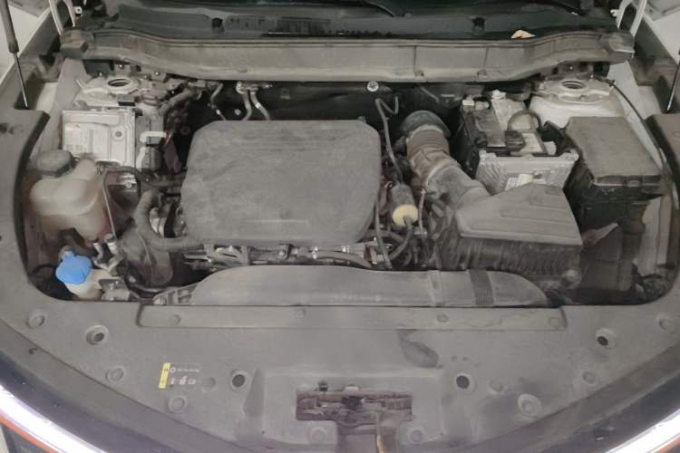 Used Haval XY  Engine Bay