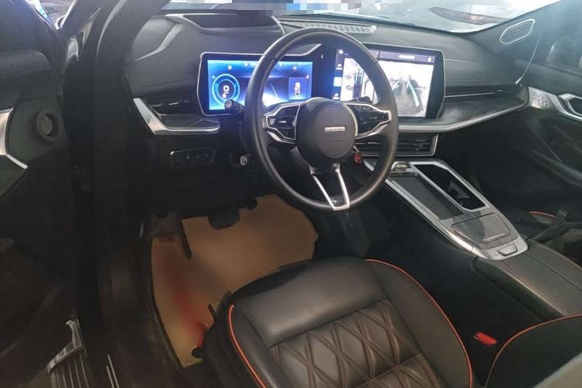 Used Haval XY 2022 2.0T Smart Edition Center Console
