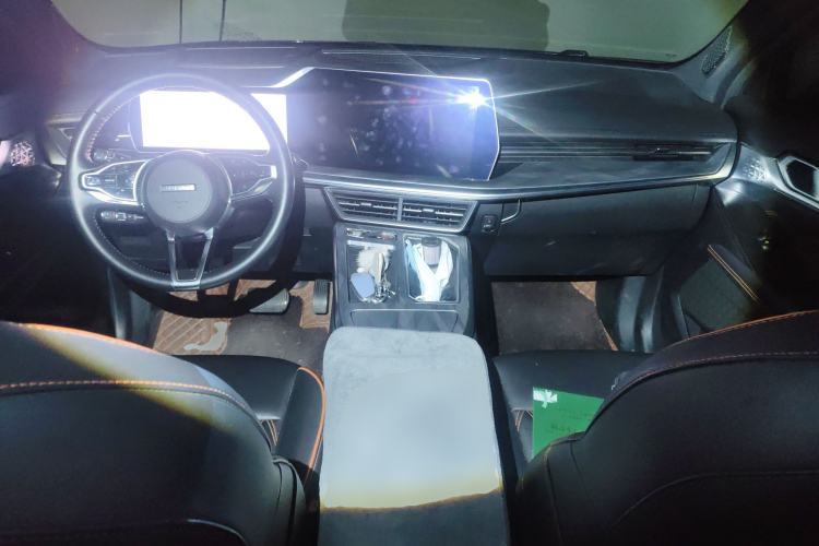 Used Haval XY 2022 1.5T Smart Enjoyment Edition DHT Center Console