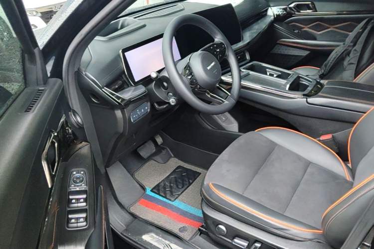 Used Haval XY 2022 1.5T ZhiZun Edition Driver Seat