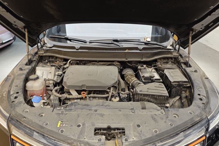Used Haval XY 2022 2.0T Smart Edition Engine Bay