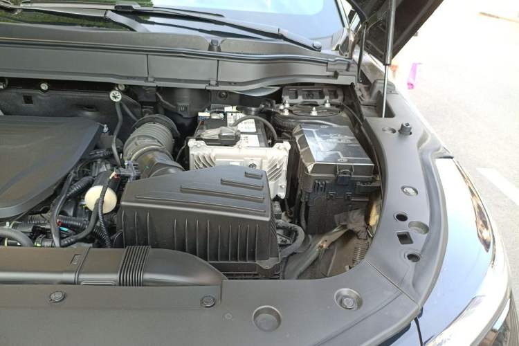 Used Haval XY 2022 1.5T Smart Edition Engine Bay Left