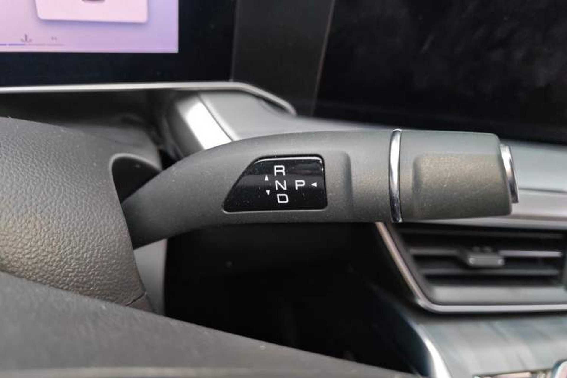Used Haval XY 2022 1.5T Smart Edition Gear Lever