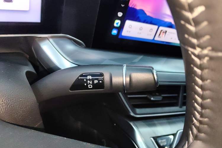 Used Haval XY 2022 1.5T Smart Edition Gear Lever