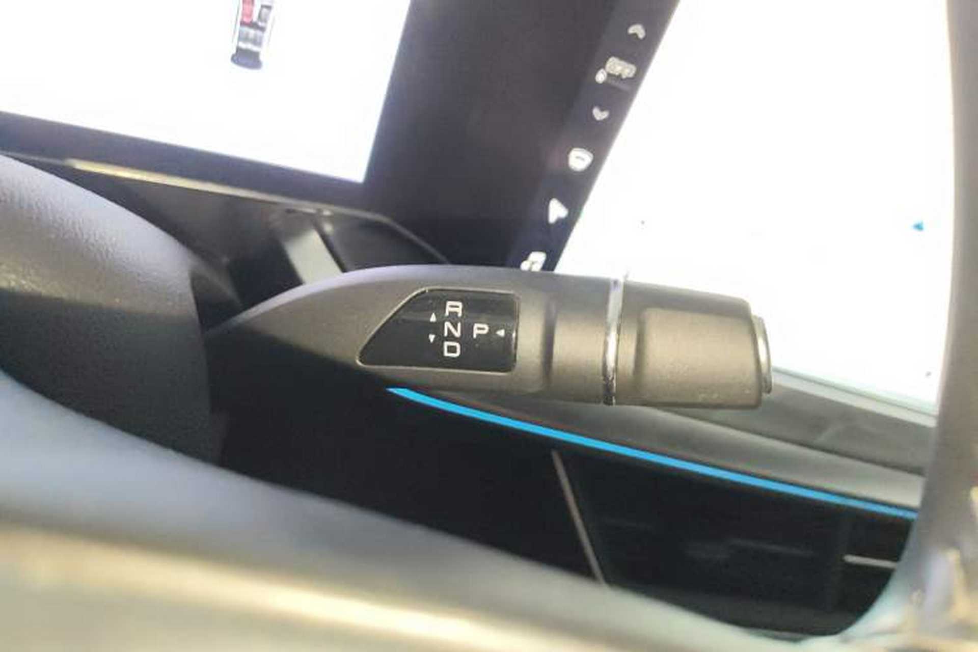 Used Haval XY 2022 1.5T Smart Edition Gear Lever