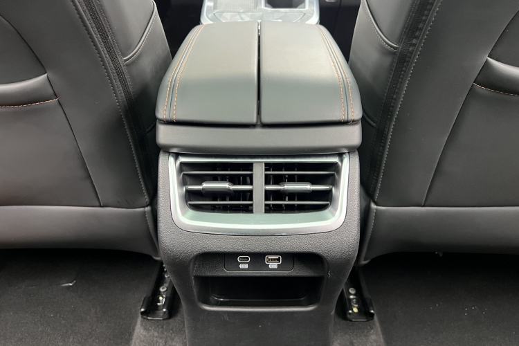 Used Haval XY 2022 1.5T Smart Edition Interior 10