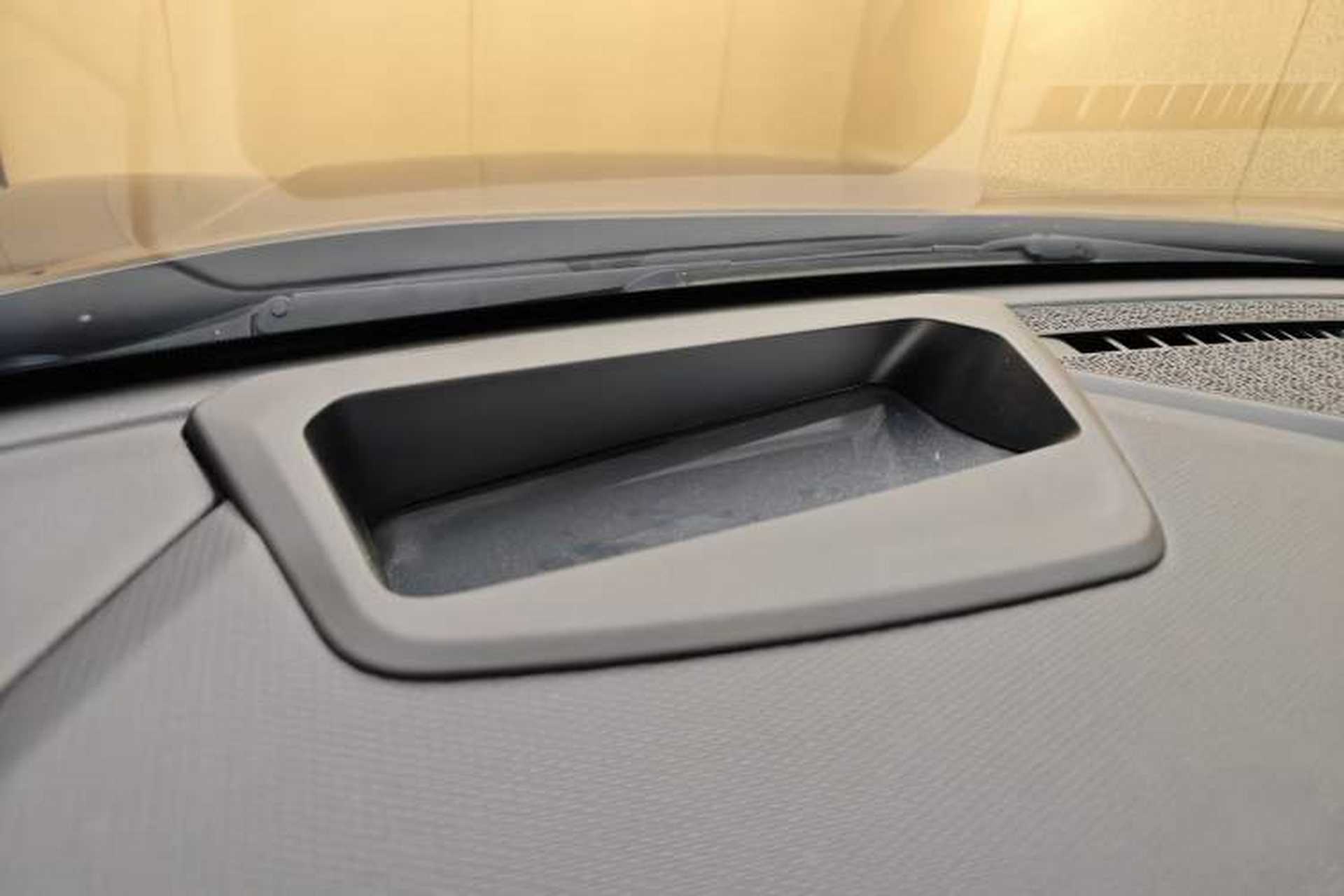 Used Haval XY 2022 2.0T Smart Edition Interior 11