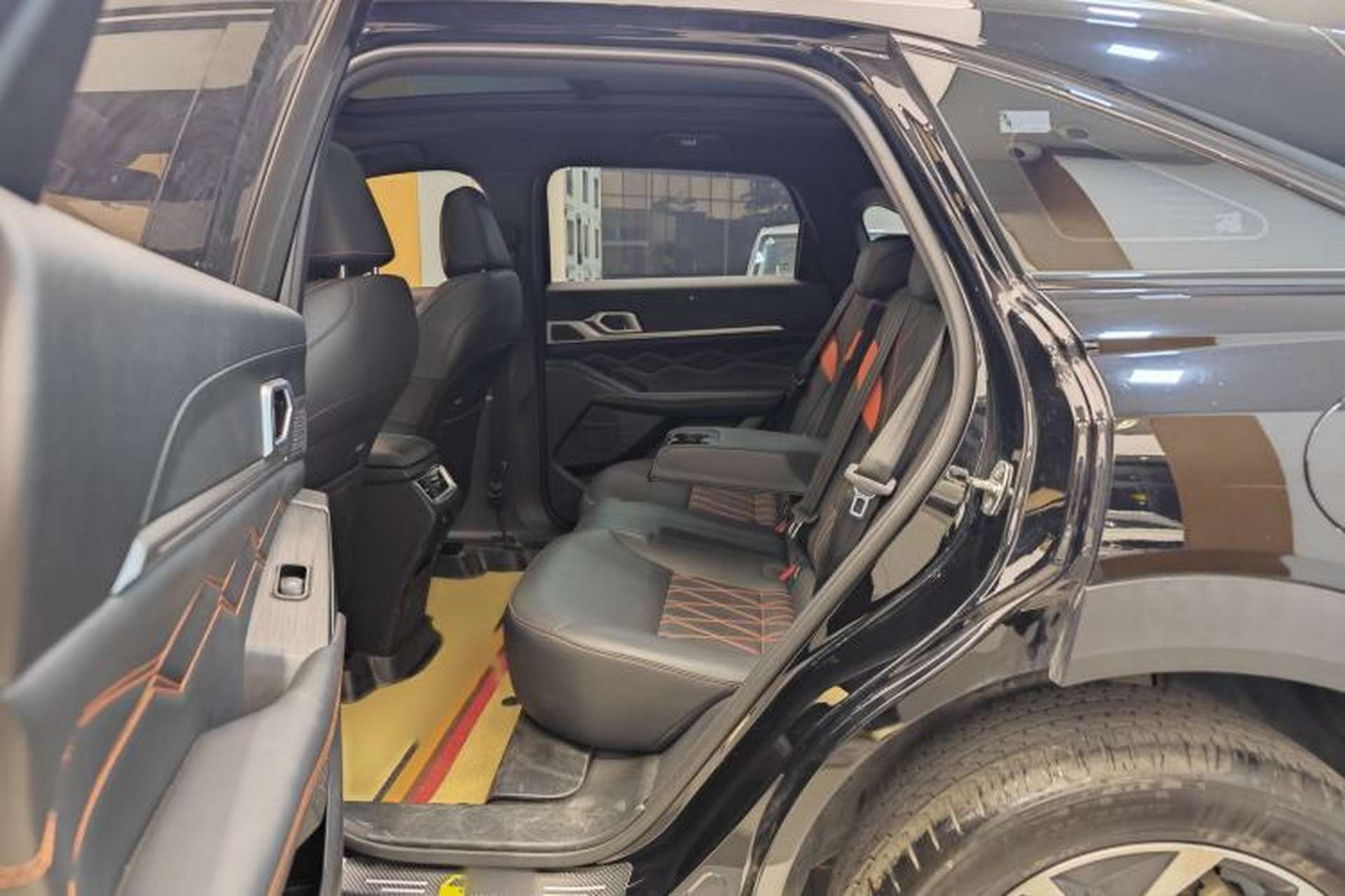 Used Haval XY 2022 2.0T Smart Edition Interior 12