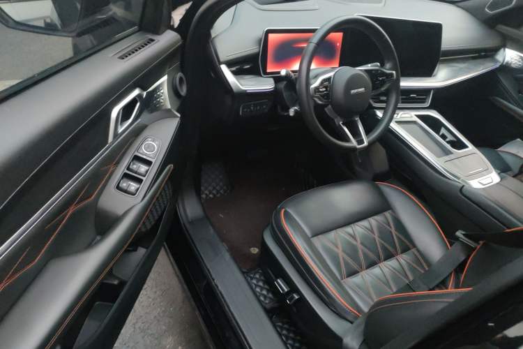 Used Haval XY 2022 1.5T Smart Edition Interior 3