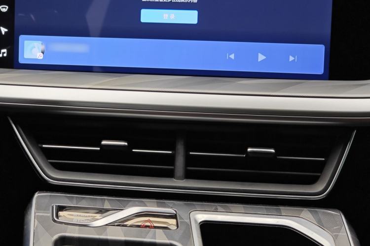Used Haval XY 2022 2.0T Smart Edition Interior 6