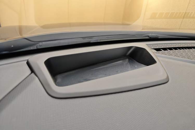 Used Haval XY 2022 2.0T Smart Edition Interior 7