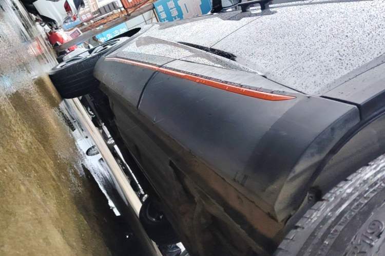 Used Haval XY 2022 1.5T ZhiZun Edition Left Side Sill