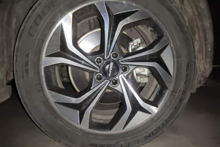 Used Haval XY 2022 1.5T Smart Edition Right Front Wheel Hub