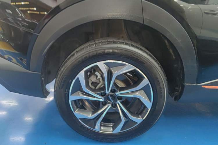 Used Haval XY 2022 1.5T Smart Edition Right Rear Wheel Hub
