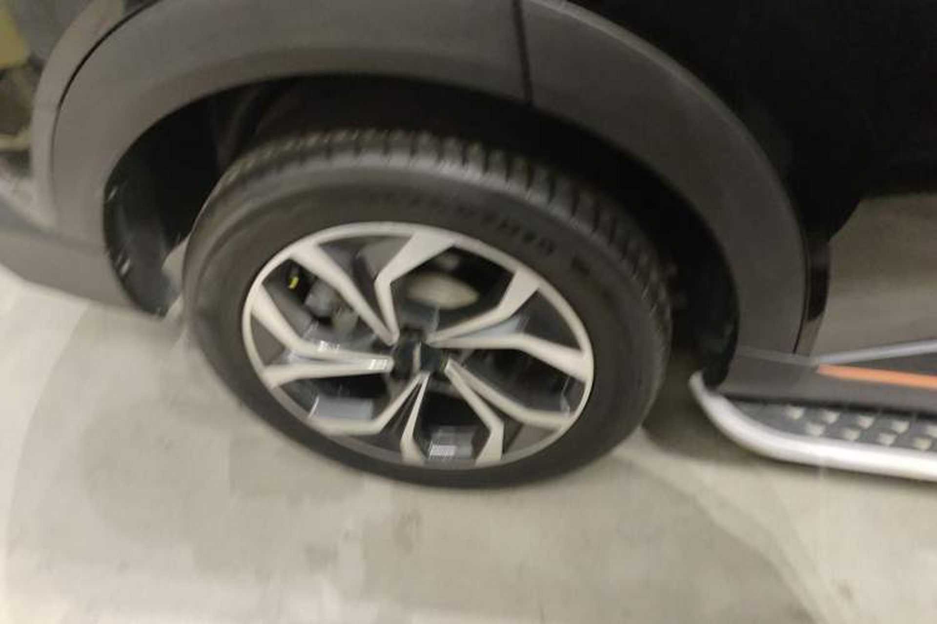 Used Haval XY 2022 1.5T ZhiZun Edition Right Rear Wheel Hub