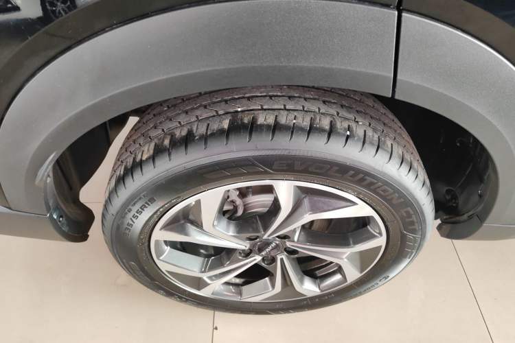 Used Haval XY 2022 1.5T ZhiZun Edition Right Rear Wheel Hub