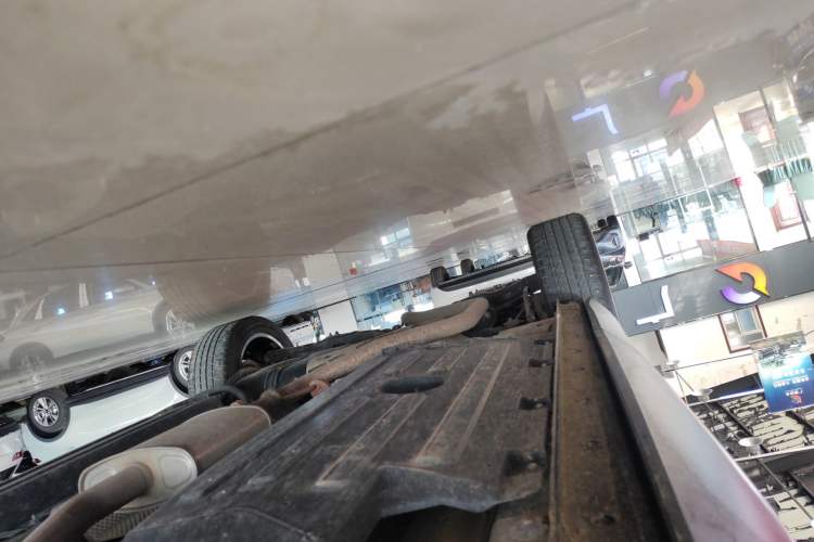 Used Haval XY 2022 1.5T ZhiZun Edition Right Side Sill