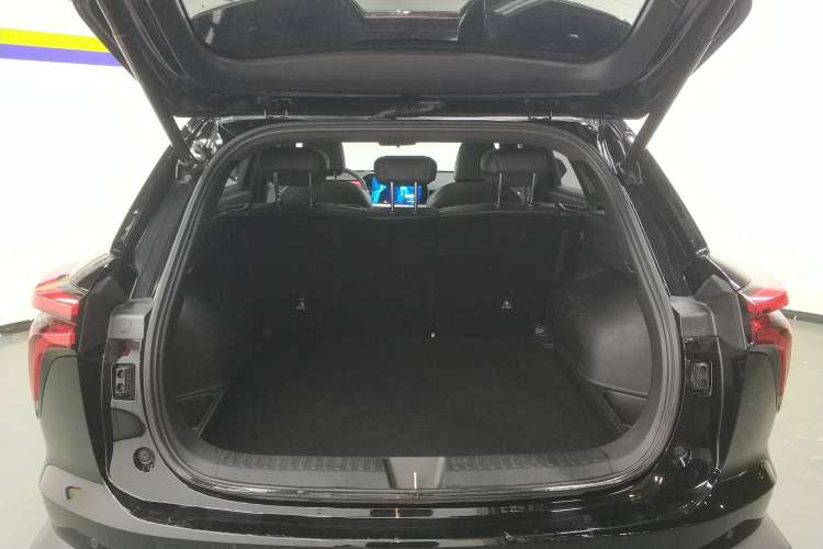 Used Haval XY 2022 1.5T Smart Edition Trunk