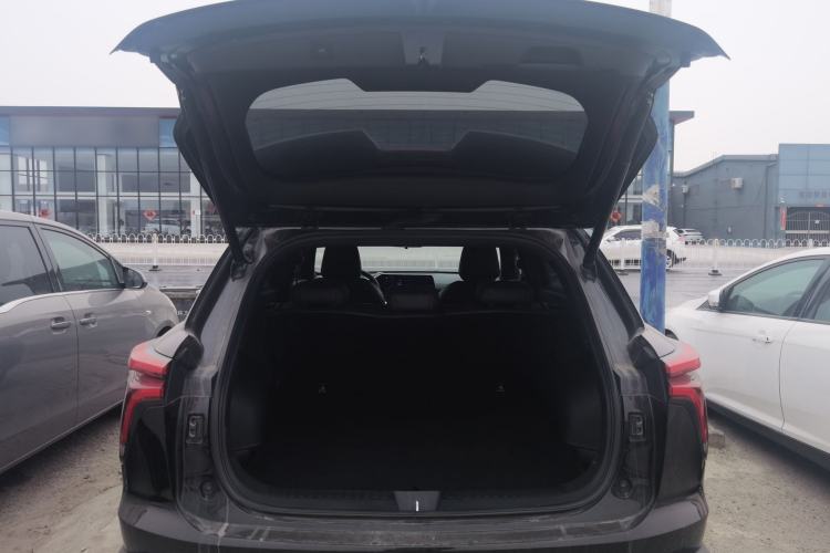 Used Haval XY 2022 1.5T Smart Edition Trunk