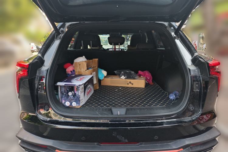 Used Haval XY 2022 1.5T Smart Edition Trunk