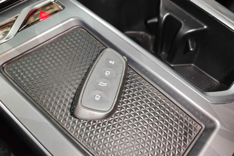 Used Haval XY 2022 1.5T ZhiZun Edition Vehicle Key