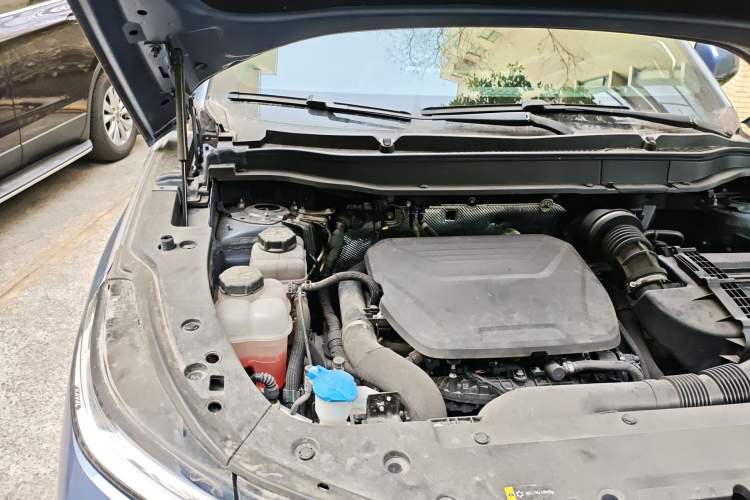 Used Haval XY 2022 1.5T Smart Enjoyment Edition DHT Engine Bay Right