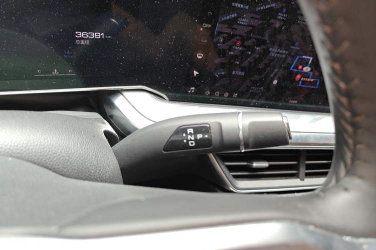 Used Haval XY 2022 1.5T Smart Edition Gear Lever