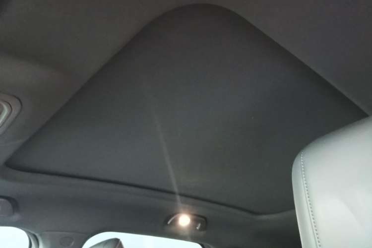 Used Haval XY 2022 2.0T ZhiZun All-Wheel-Drive Version Headliner