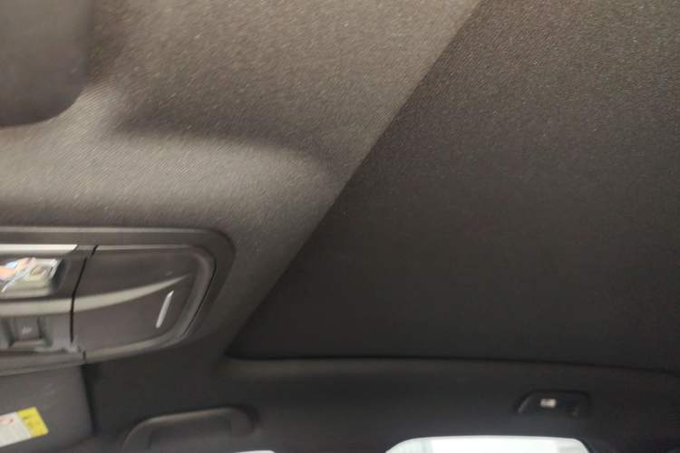 Used Haval XY 2022 2.0T ZhiZun All-Wheel-Drive Version Headliner