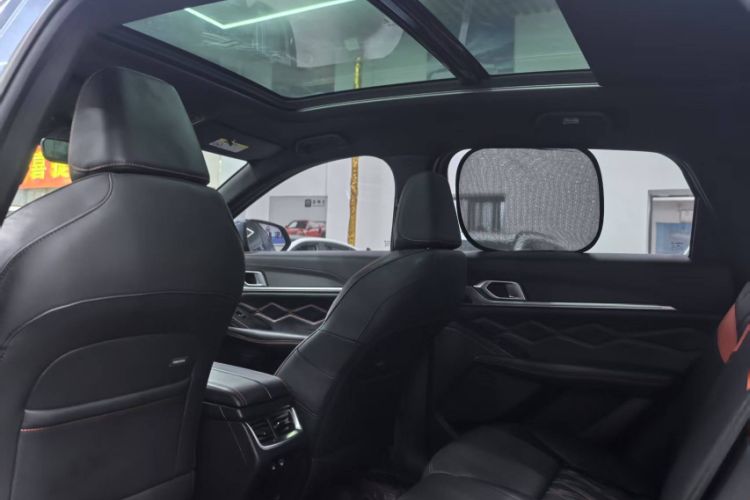 Used Haval XY 2022 1.5T Smart Edition Interior 3
