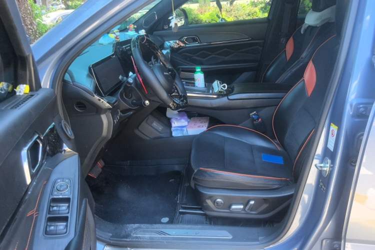 Used Haval XY 2022 2.0T ZhiZun All-Wheel-Drive Version Left Front Seat