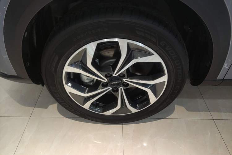 Used Haval XY 2022 1.5T Smart Edition Left Front Wheel Hub