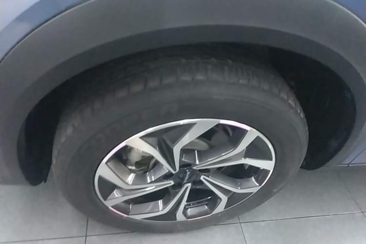 Used Haval XY 2022 1.5T Smart Edition Left Front Wheel Hub
