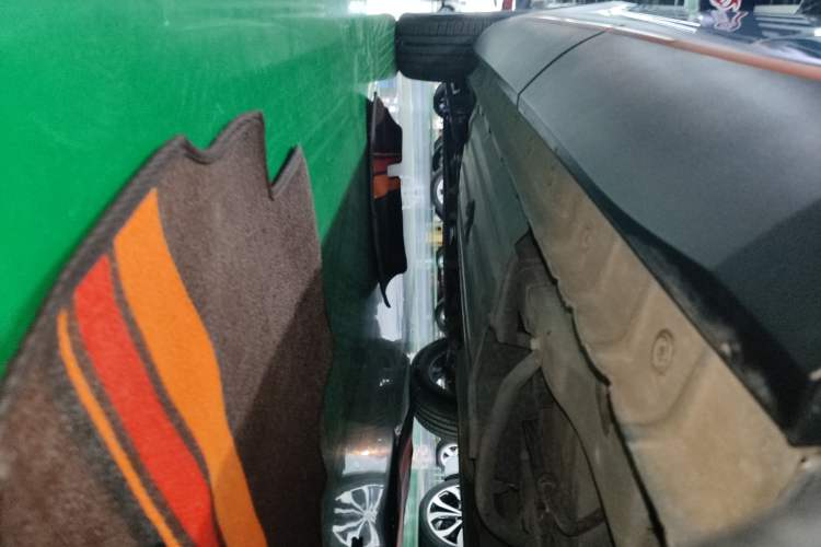 Used Haval XY 2022 1.5T Smart Edition Left Side Sill