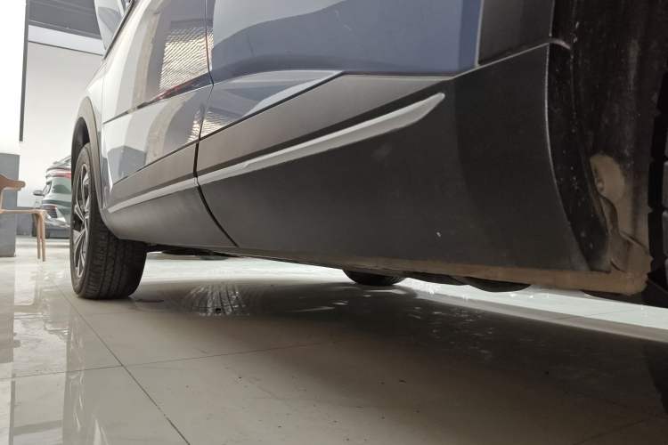 Used Haval XY 2022 1.5T ZhiZun Edition Left Side Sill