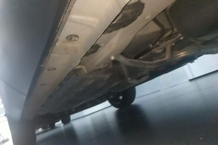 Used Haval XY 2022 1.5T Smart Edition Left Side Sill