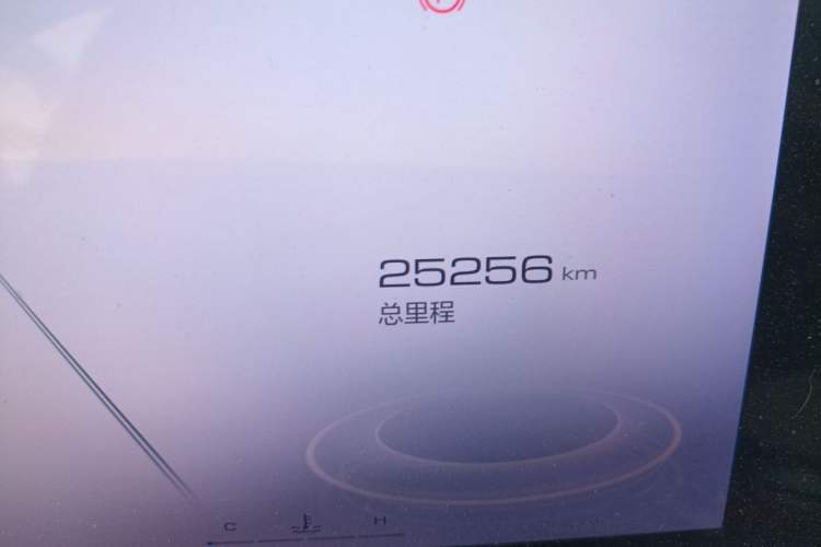 Used Haval XY 2022 1.5T Smart Edition Odometer Close Up