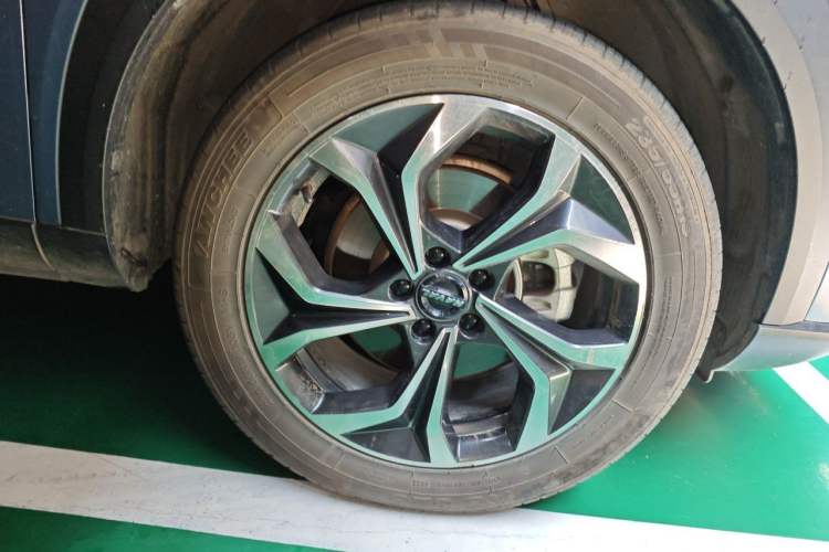 Used Haval XY 2022 1.5T Smart Edition Right Front Wheel Hub