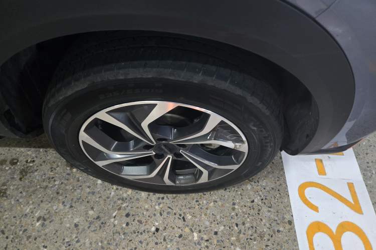 Used Haval XY 2022 1.5T Smart Edition Right Front Wheel Hub