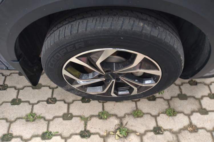 Used Haval XY 2022 1.5T Smart Edition Right Front Wheel Hub
