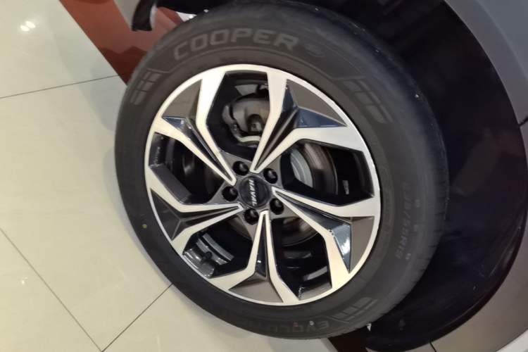 Used Haval XY 2022 1.5T Smart Edition Right Rear Wheel Hub