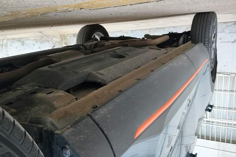 Used Haval XY 2022 1.5T Smart Edition Right Side Sill