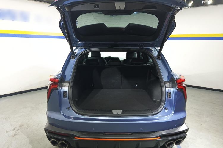 Used Haval XY 2022 2.0T ZhiZun All-Wheel-Drive Version Trunk