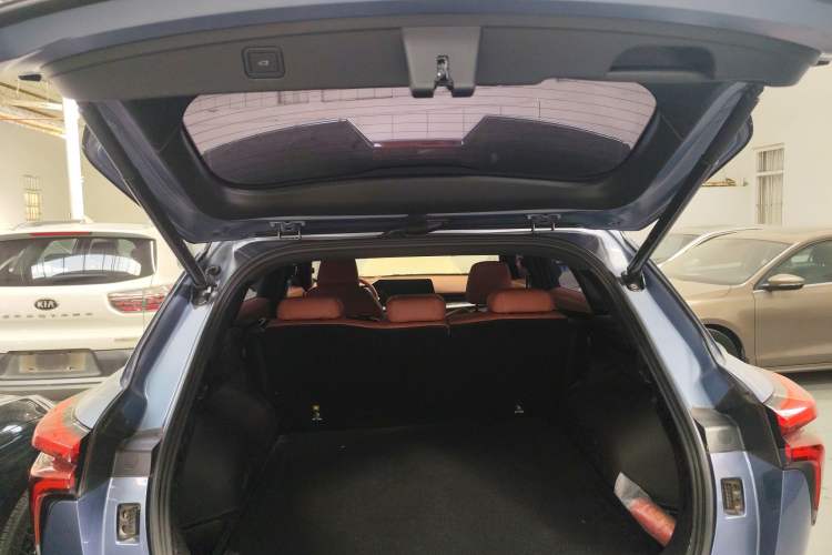 Used Haval XY 2022 2.0T ZhiZun All-Wheel-Drive Version Trunk