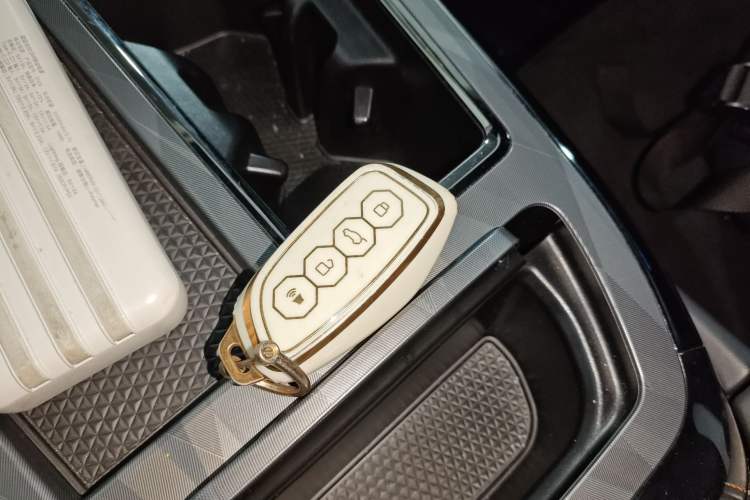 Used Haval XY 2022 1.5T ZhiZun Edition Vehicle Key