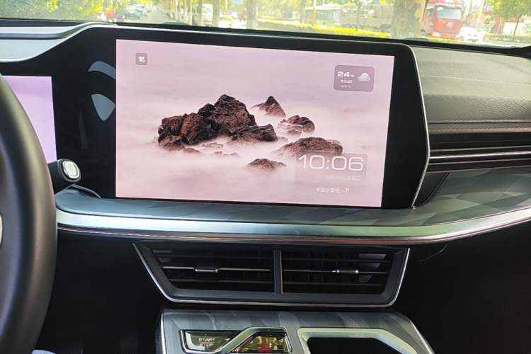 Used Haval XY 2022 1.5T Smart Edition Audio And AC Panel